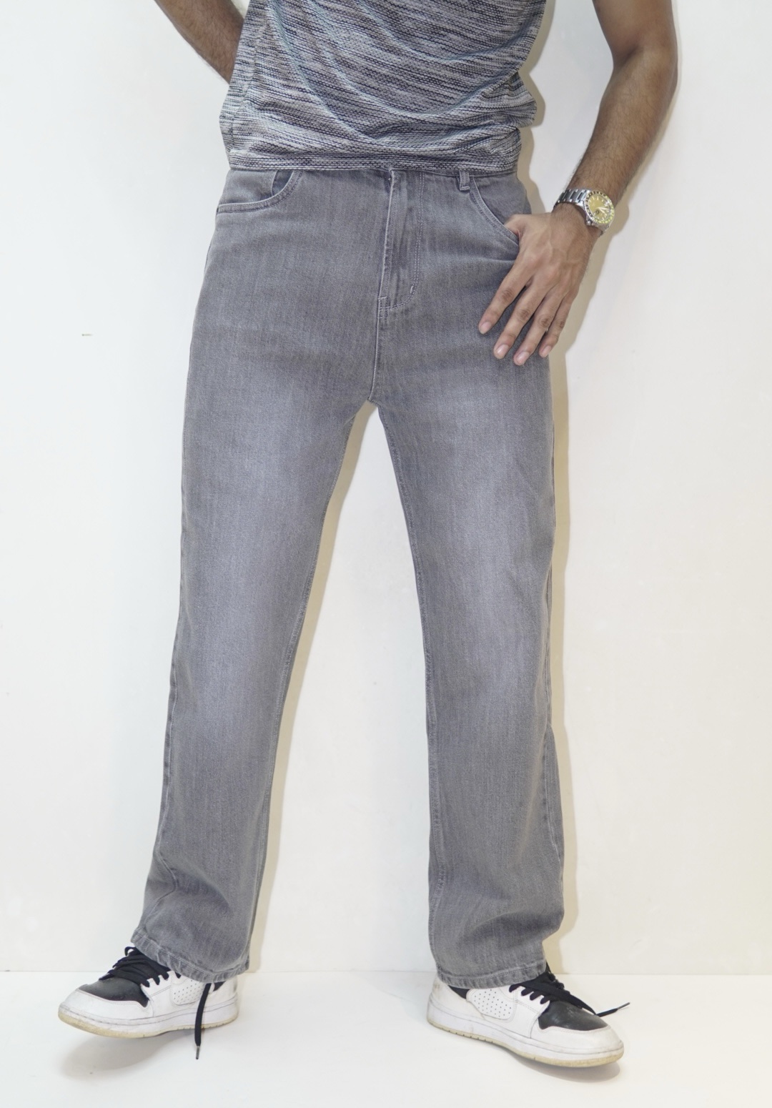 Premium 99% Cotton 1% Spandex Straight Cut Denim PANT Fit Exploring